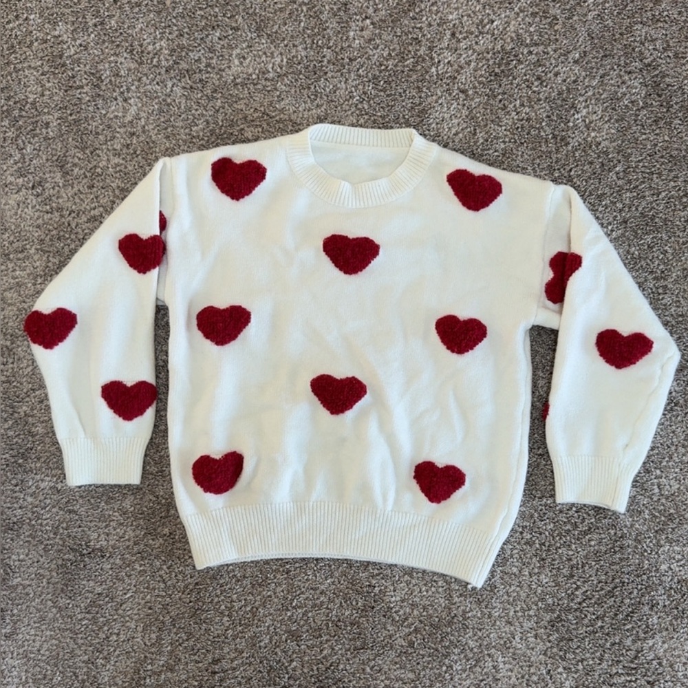 Heart Patterned White and Red‎ Sweater